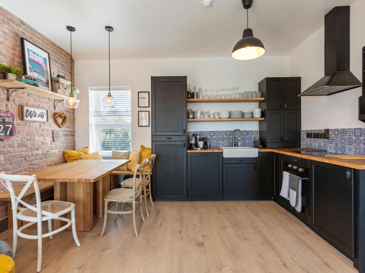 Macs Townhouse Dungarvan Dungarvan  Exterior photo